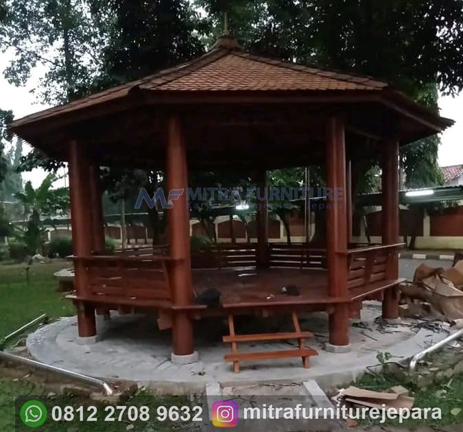 gambar gazebo kayu minimalis​