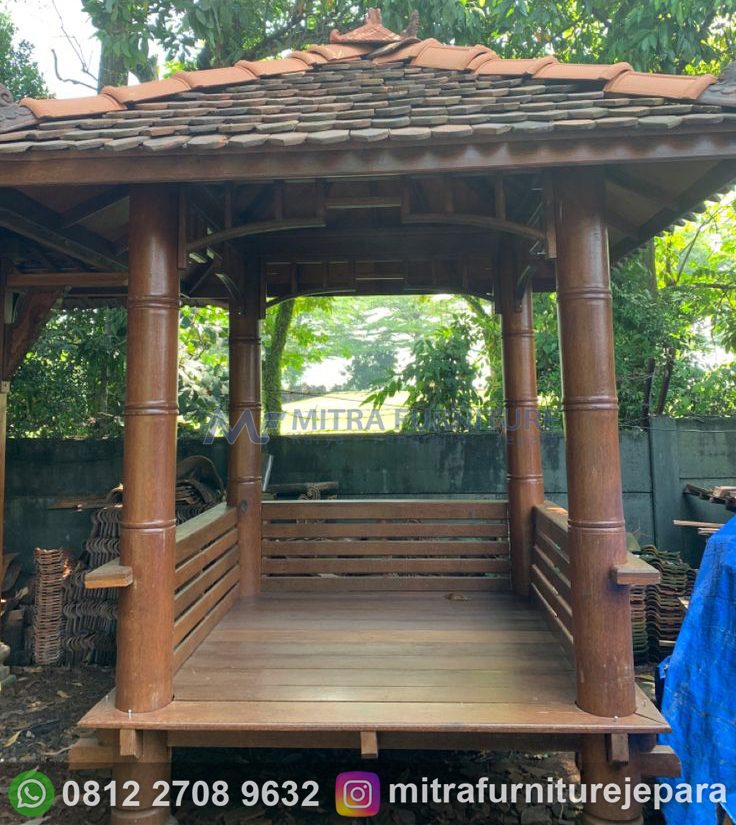 gazebo kayu minimalis sederhana​