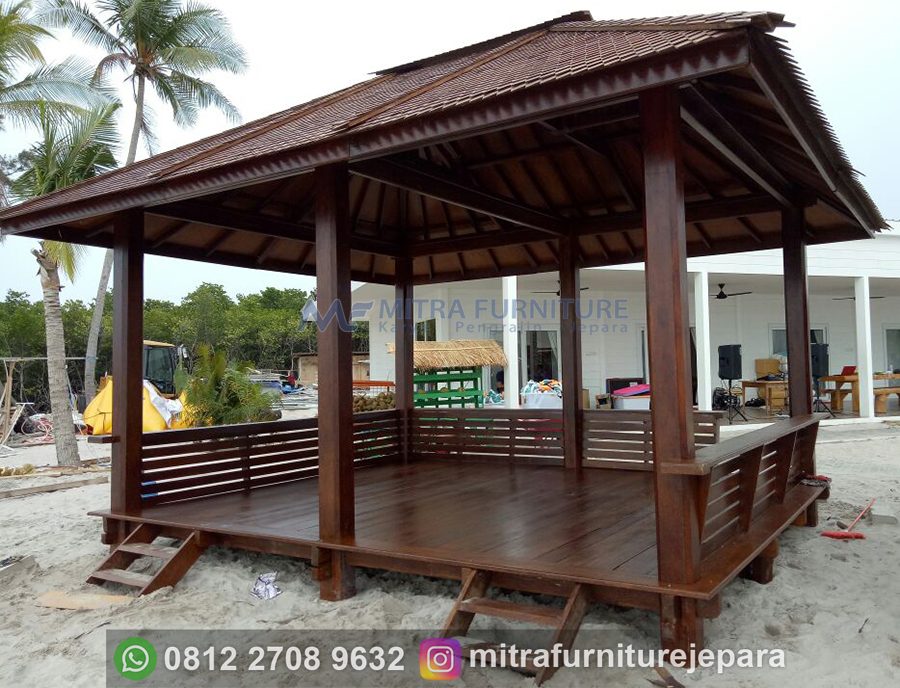 gazebo kayu minimalis​